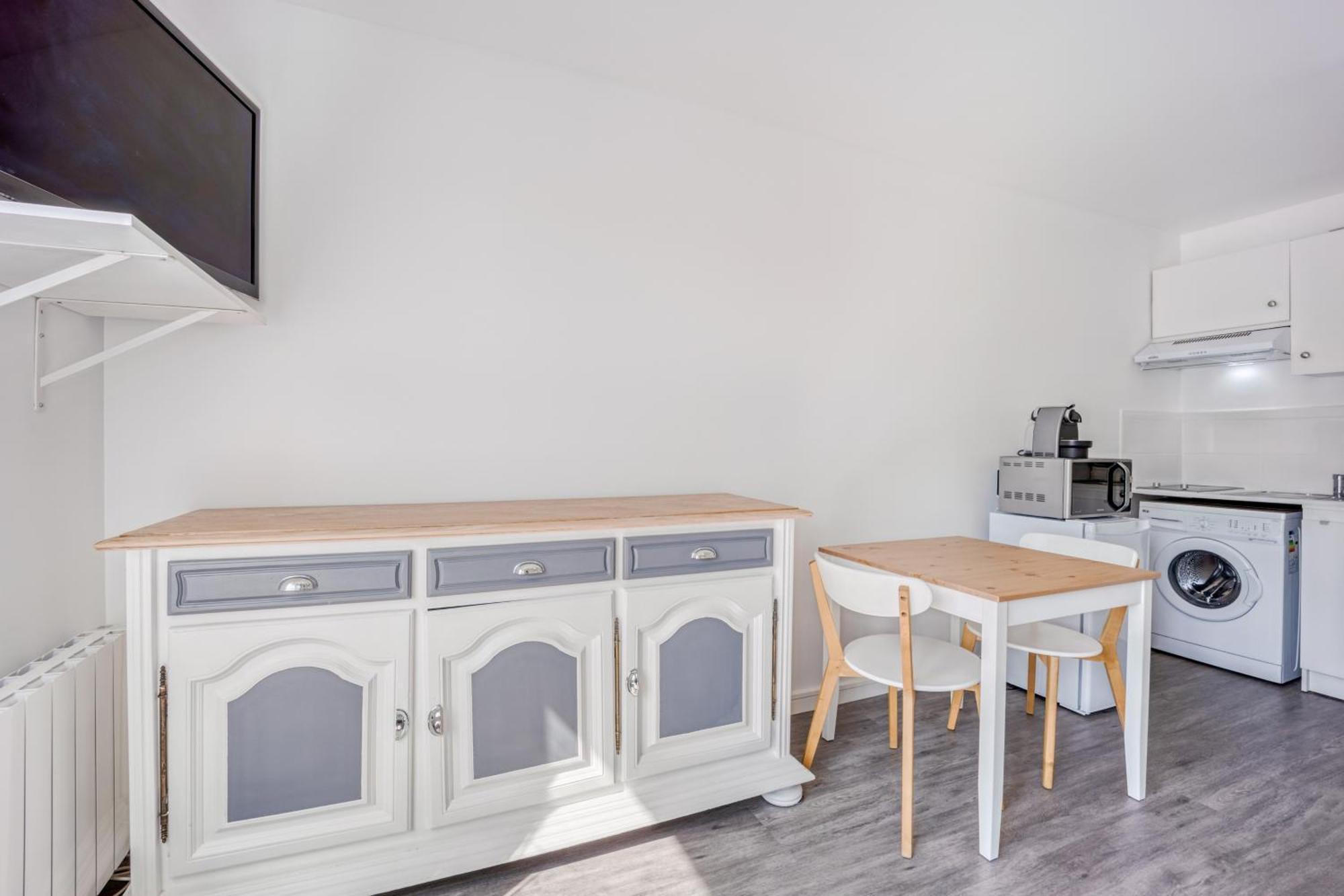 Le Petit Normand - Studio Avec Jardin A 500 M De La Plage Courseulles-sur-Mer Luaran gambar